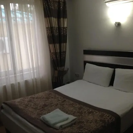 Di̇vri̇gi̇ Hotel Divrigi