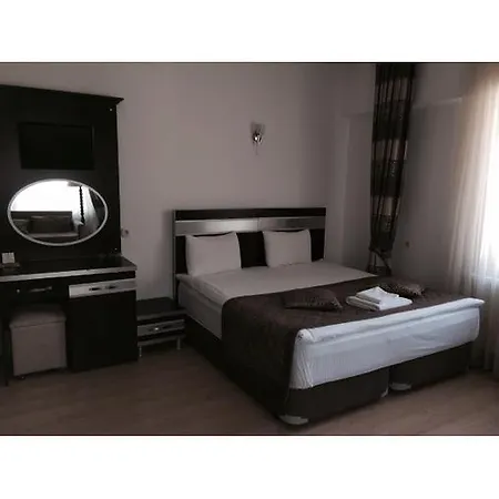 Di̇vri̇gi̇ Hotel Divrigi